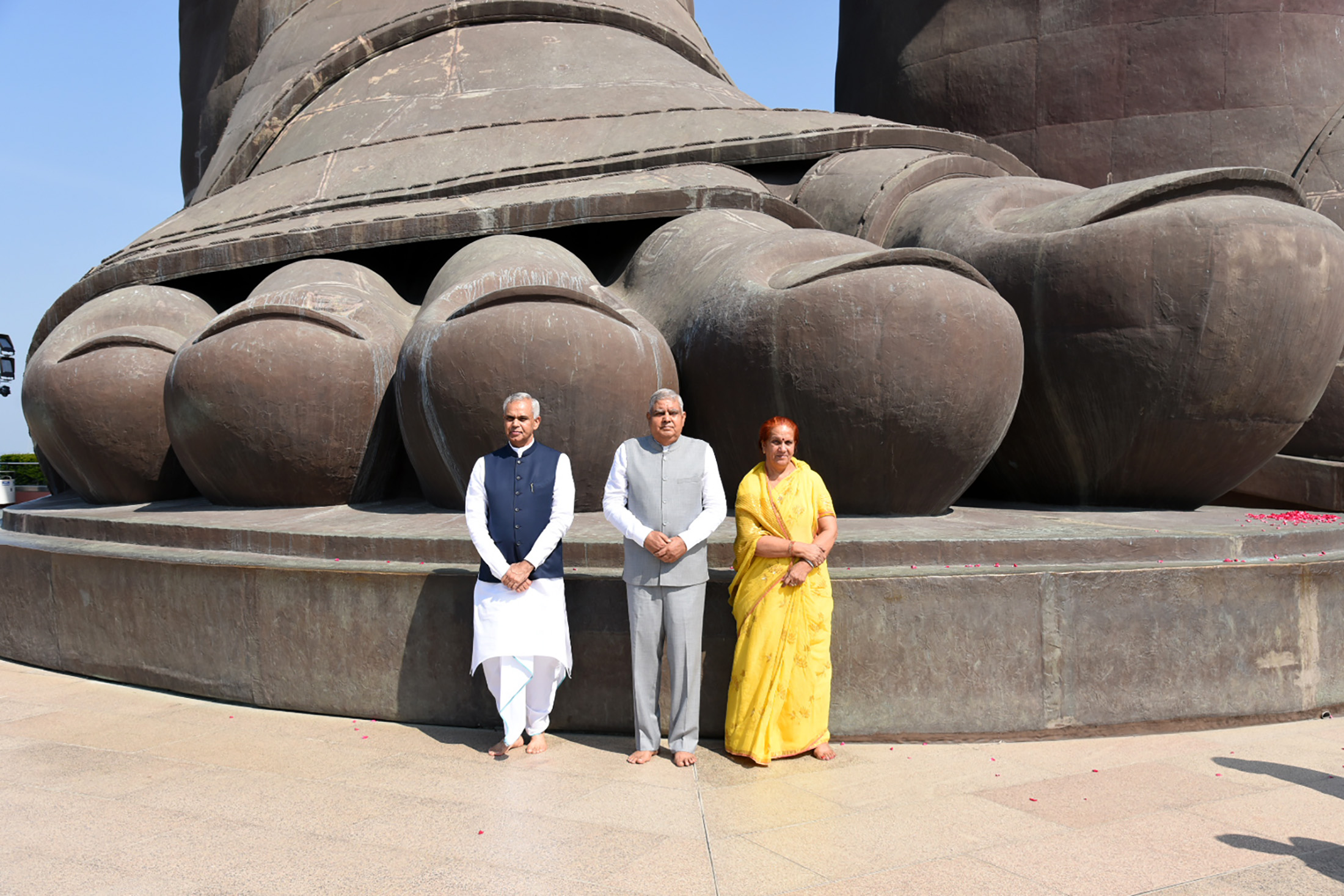 The Vice President, Shri Jagdeep Dhankhar & Dr Sudesh Dhankhar visiting the Statue of Unity at Kevadia, Gujarat on October 13, 2022.