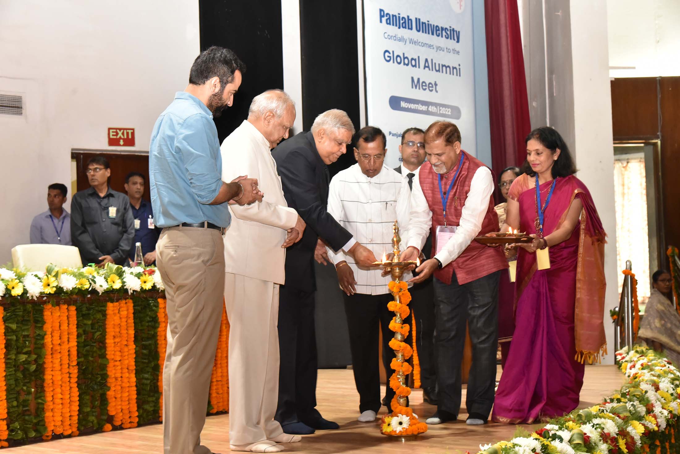 The Vice President, Shri Jagdeep Dhankhar at the Third Global Alumni meet of the Panjab University in Chandigarh on November 4, 2022. Shri Banwarilal Purohit, Governor of Punjab is also seen.