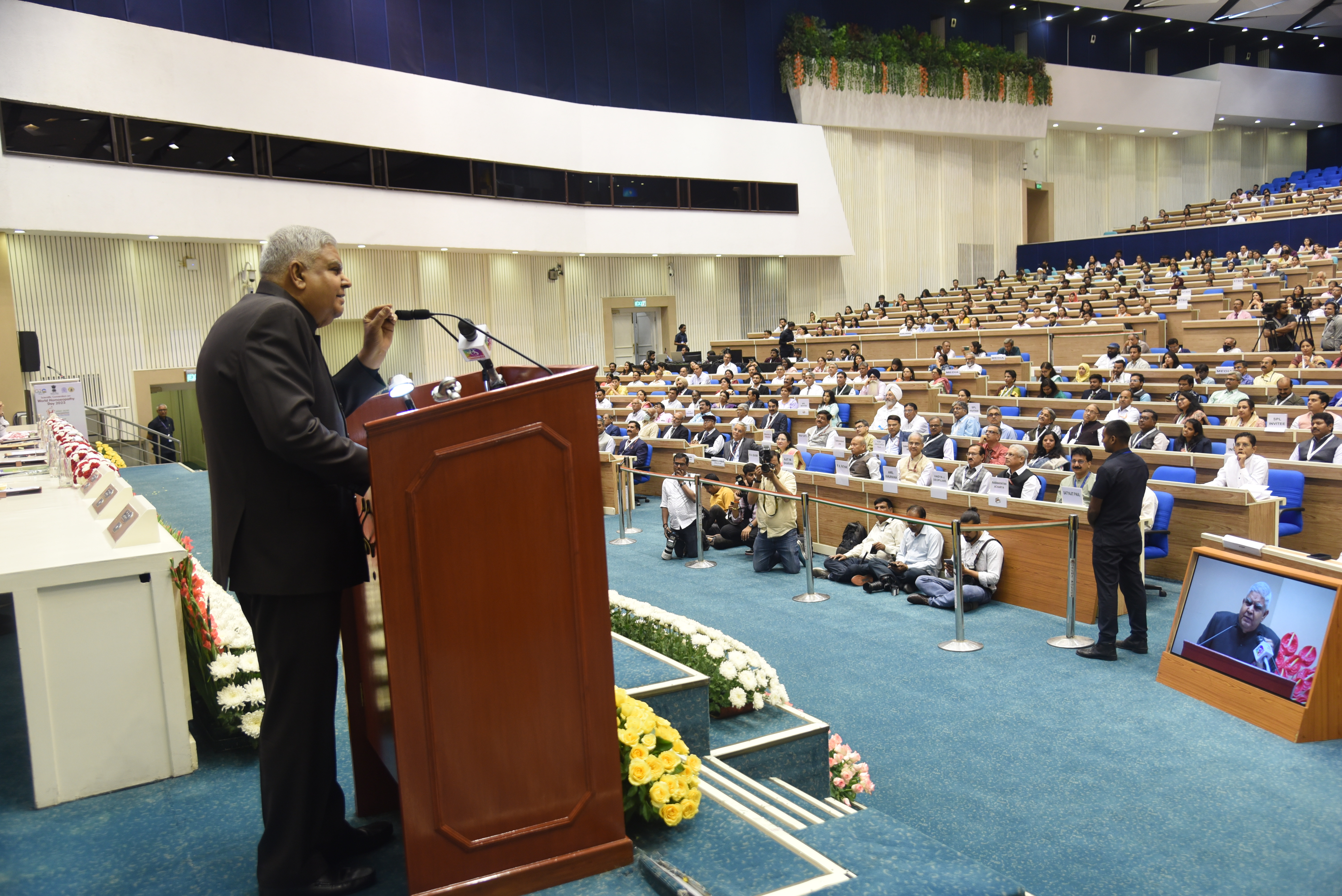 10 अप्रैल 2023 को नई दिल्ली में विश्व होम्योपैथी दिवस के अवसर पर वैज्ञानिक सम्मेलन को संबोधित करते हुए माननीय उपराष्ट्रपति श्री जगदीप धनखड़ । 
