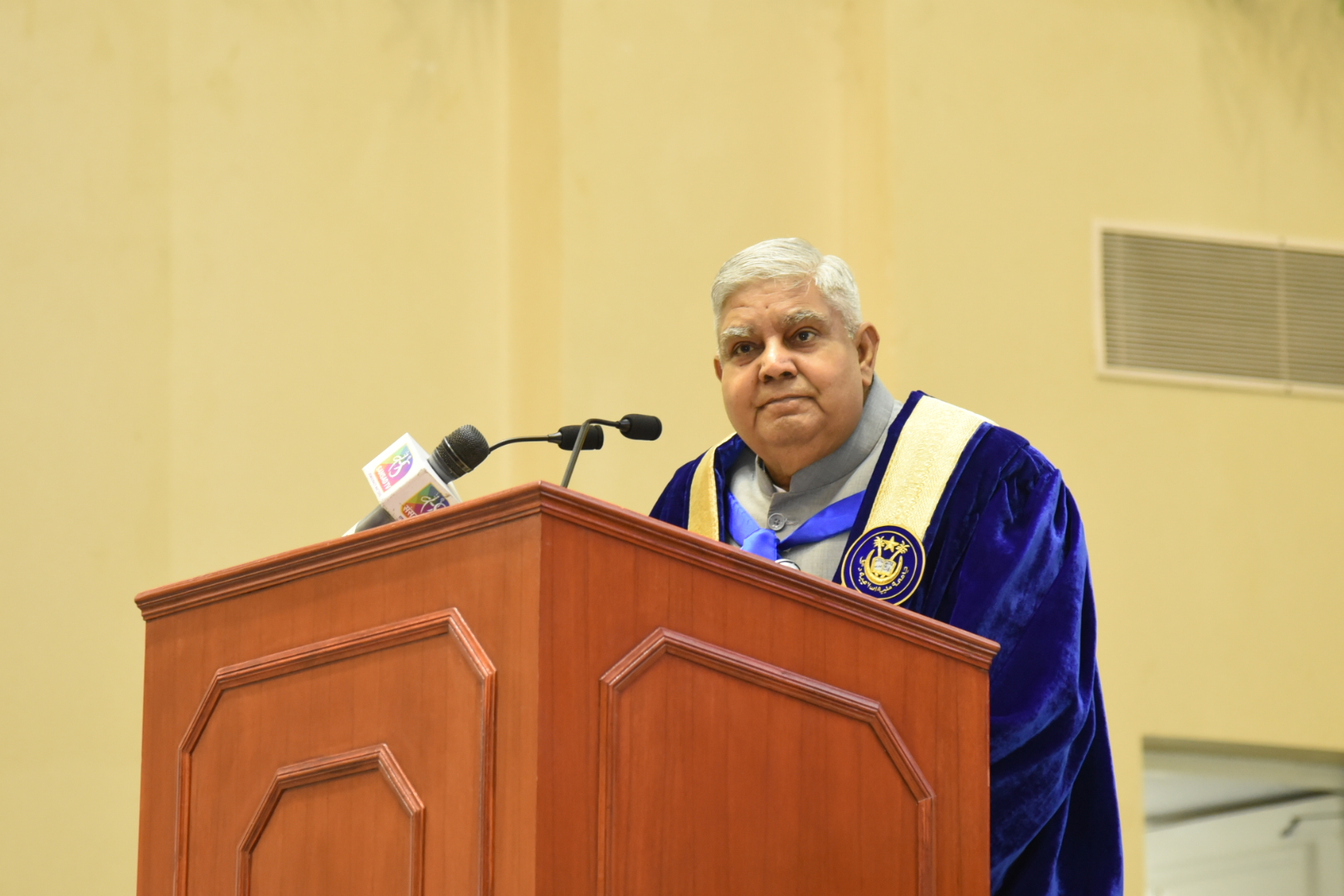 The Vice President, Shri Jagdeep Dhankhar addressing the gathering during the Centenary Year Convocation of Jamia Millia Islamia at Vigyan Bhawan in New Delhi on July 23, 2023.
