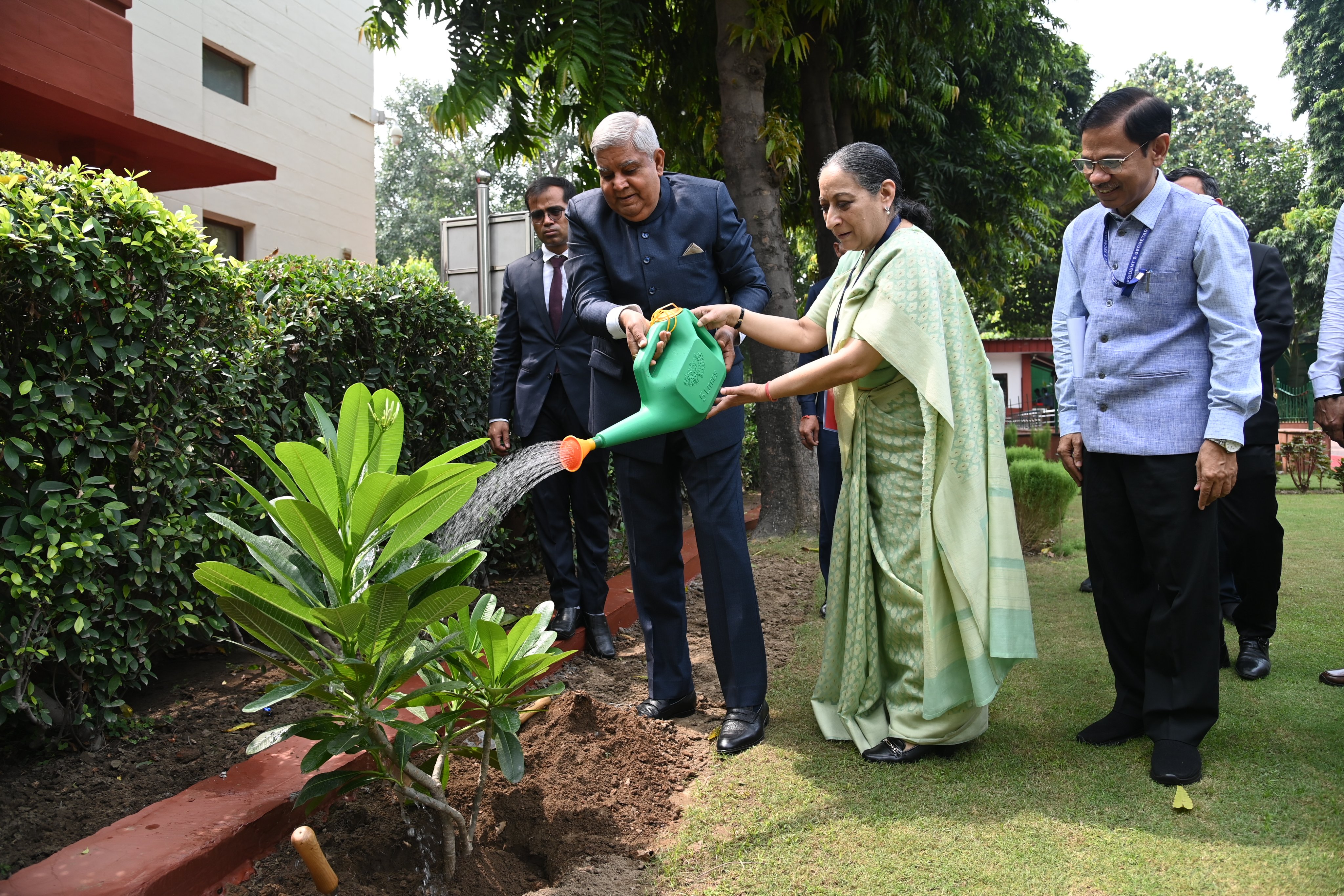 The Vice-President and President ICWA, Shri Jagdeep Dhankhar planting a sapling at the premises of Indian Council of World Affairs at Sapru House in New Delhi on September 13, 2023.