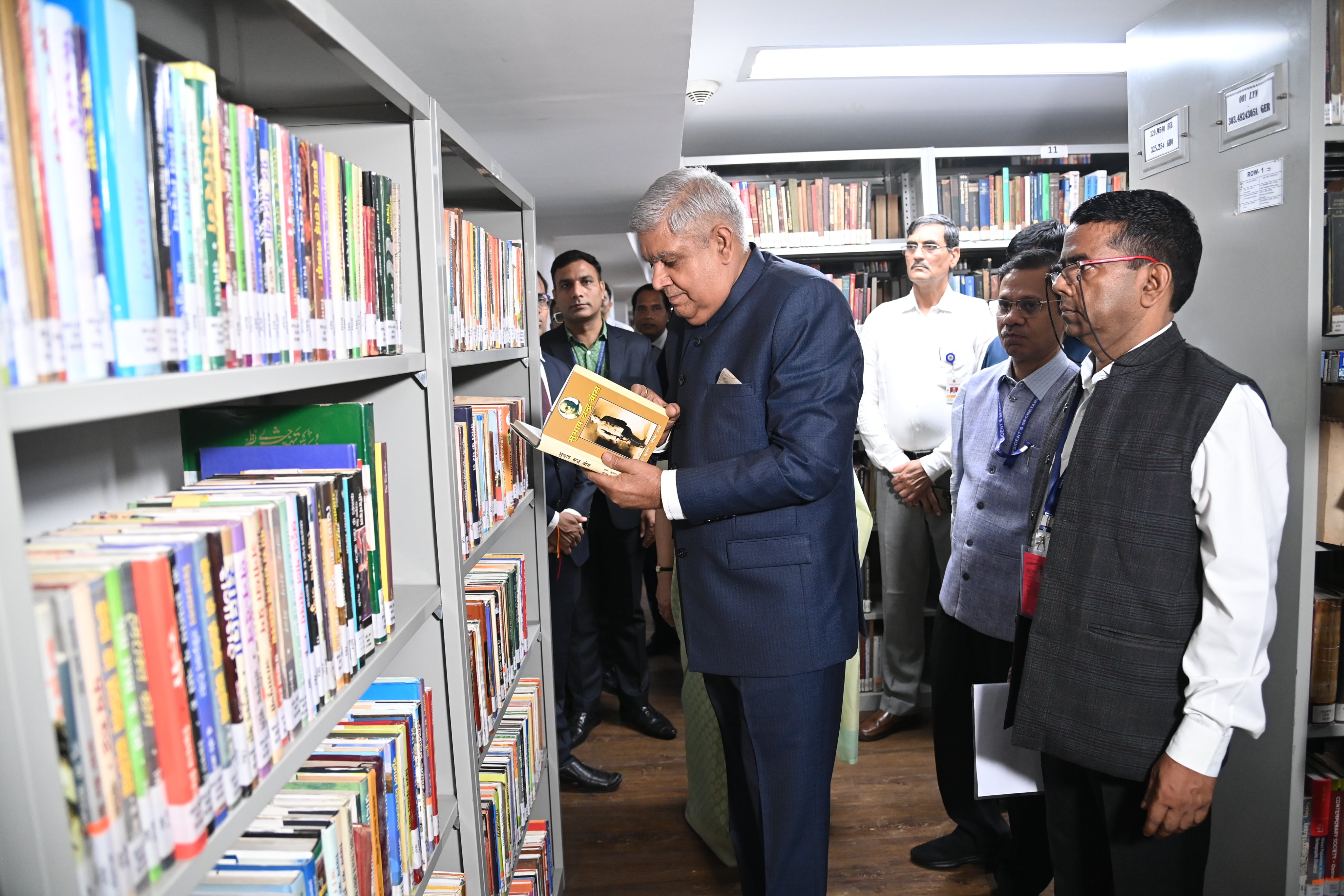 The Vice-President, Shri Jagdeep Dhankhar visiting the library of Indian Council of World Affairs at Sapru House in New Delhi on September 13, 2023.