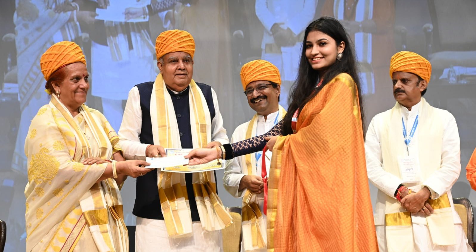 The Vice-President, Shri Jagdeep Dhankhar conferring doctorate degrees and medals on students at Makhanlal Chaturvedi Rashtriya Patrakarita Evam Sanchar Vishwavidyalaya in Bhopal, Madhya Pradesh on September 15, 2023.