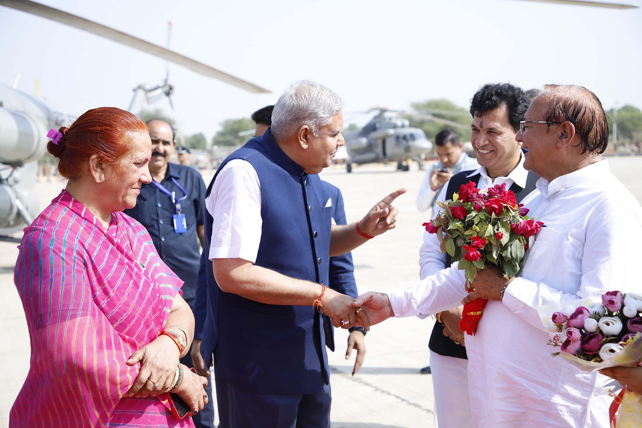 The Vice-President, Shri Jagdeep Dhankhar and Dr Sudesh Dhankhar being welcomed by Union Minister, Shri Kailash Choudhary, Minister of Rajasthan Government, Dr. Bulaki Das Kalla and other dignitaries on their arrival in Gogamedi, Rajasthan on October 7, 2023.