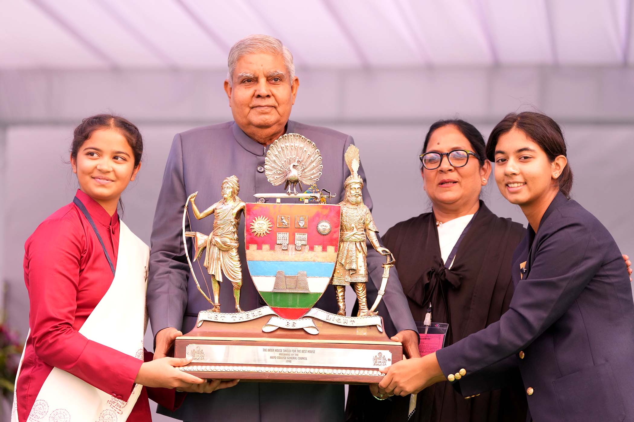 The Vice-President, Shri Jagdeep Dhankhar presenting awards to students at the Annual Prize Giving Ceremony of Mayo College Girls' School, Ajmer in Rajasthan on November 8, 2023.