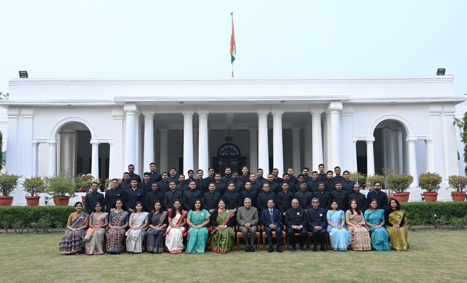The Vice-President, Shri Jagdeep Dhankhar in a group photograph with Officer Trainees of the 98th Special Foundation Course of Haryana Institute of Public Administration at Upa-Rashtrapati Nivas in New Delhi on November 29, 2023.