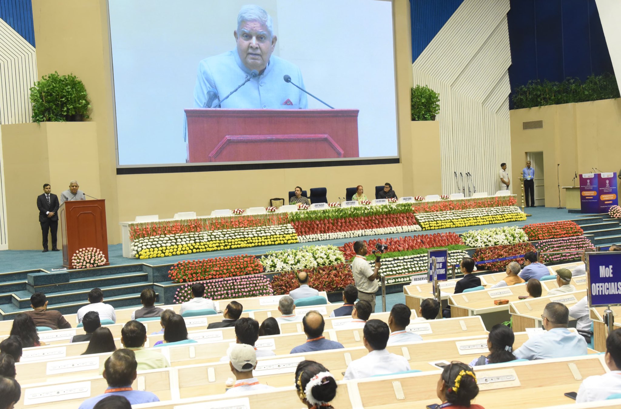 The Vice-President, Shri Jagdeep Dhankhar addressing the gathering at the International Literacy Day celebrations at Vigyan Bhavan in New Delhi on September 8, 2024.