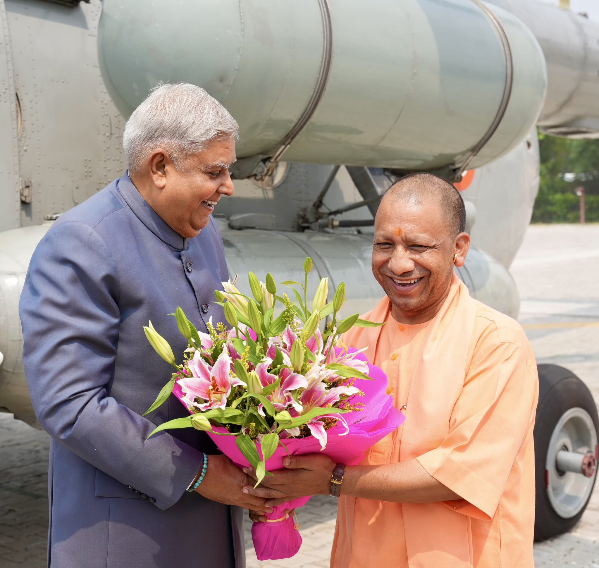 The Vice-President, Shri Jagdeep Dhankhar being welcomed by Shri Yogi Adityanath, Chief Minister of Uttar Pradesh, Shri Jitan Ram Manjhi, Union Minister of Micro, Small and Medium Enterprises, Shri Nand Gopal Gupta 'Nandi', Shri Rakesh Sachan, Shri Brijesh Singh, Ministers, Govt. of Uttar Pradesh and other dignitaries on his arrival in Gautam Buddha Nagar, Uttar Pradesh on September 25, 2024.