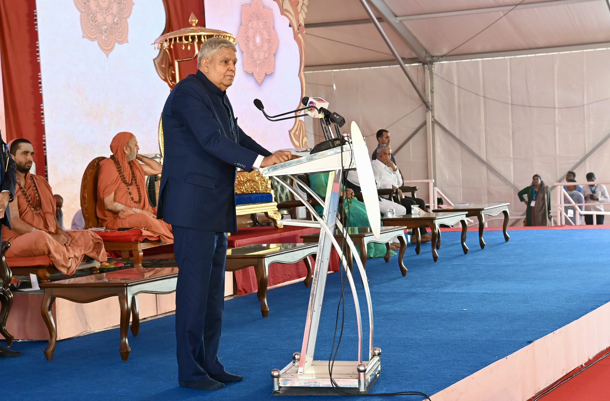 The Vice-President, Shri Jagdeep Dhankhar addressing the gathering at 'Namah Shivaya' Parayan organised by Sringeri Sri Sharada Peetham in Bengaluru, Karnataka on October 26, 204.