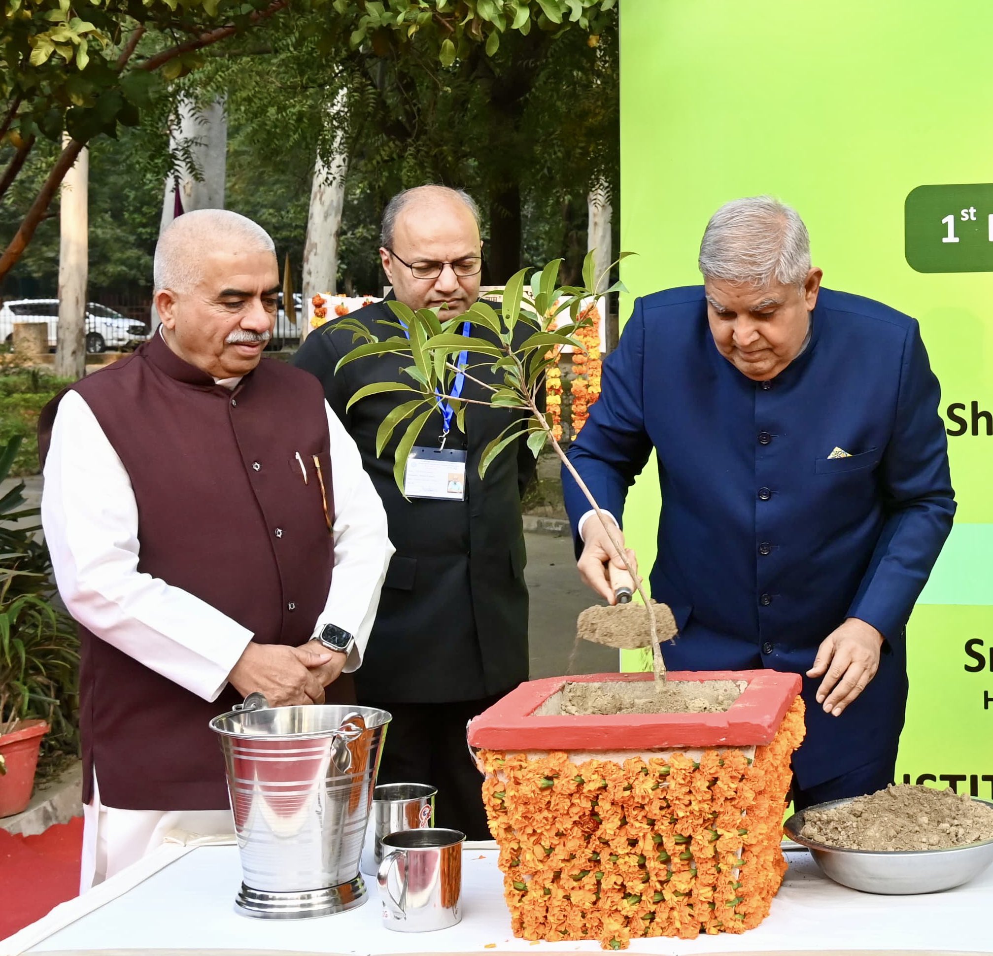 The Vice-President, Shri Jagdeep Dhankhar planting a sapling at the premises of IIT Kanpur in Kanpur, Uttar Pradesh on December 1, 2024. 