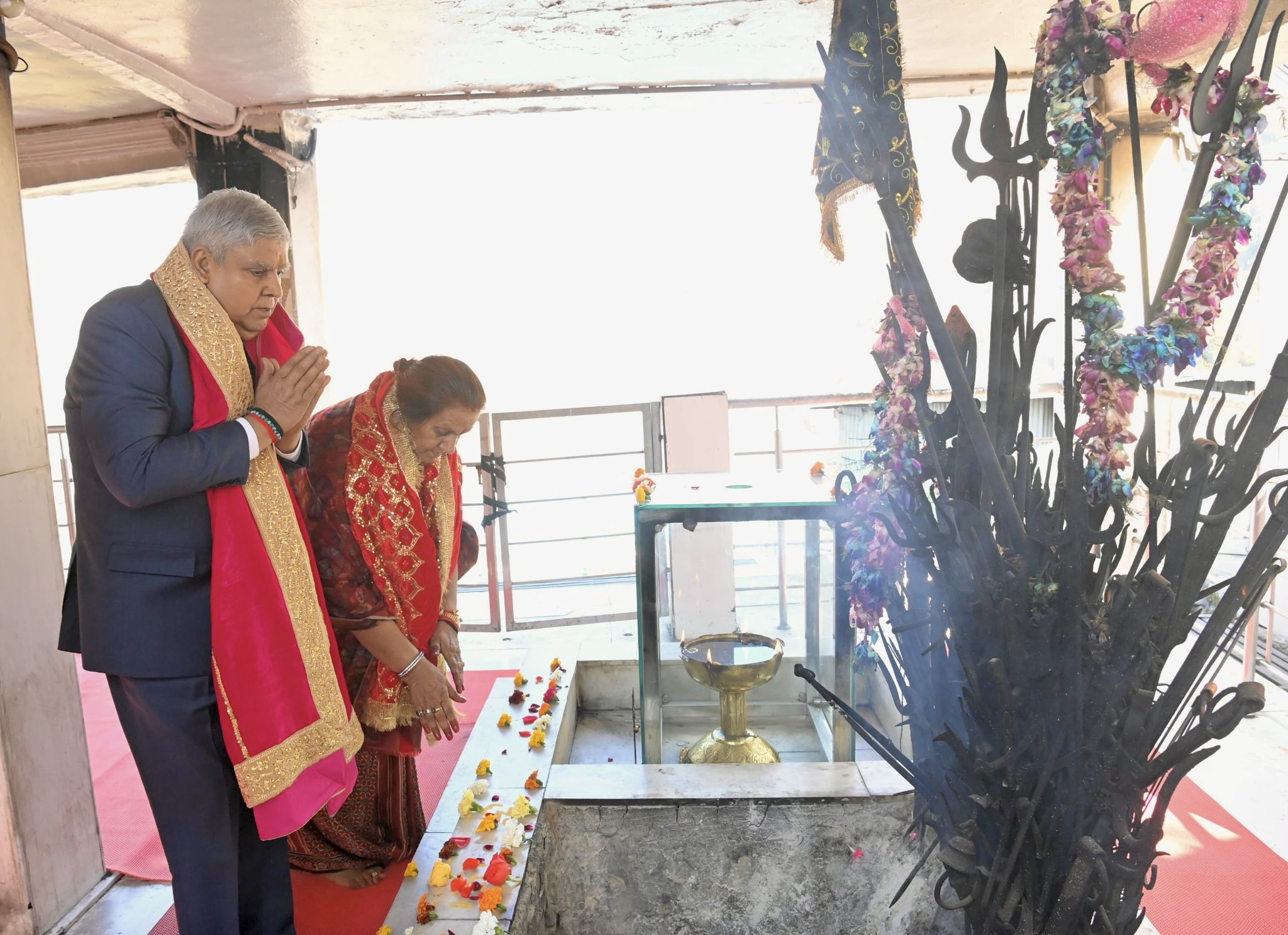 The Vice-President, Shri Jagdeep Dhankhar and Dr. Sudesh Dhankhar having darshan at 'Bhairon Baba' Mandir in Katra, Jammu and Kashmir on February 15, 2025.