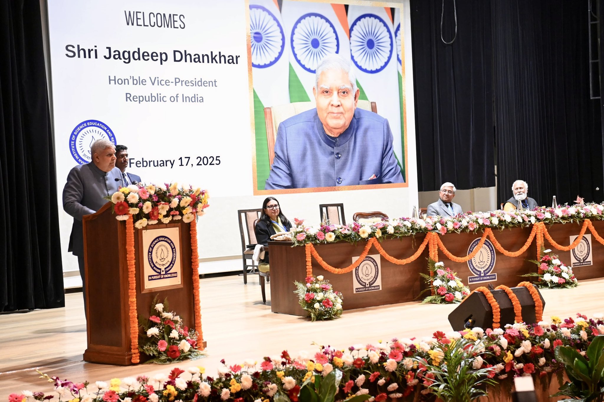 The Vice-President, Shri Jagdeep Dhankhar addressing the students and faculty members of Indian Institute of Science Education and Research, Mohali in Punjab on February 17, 2025. 