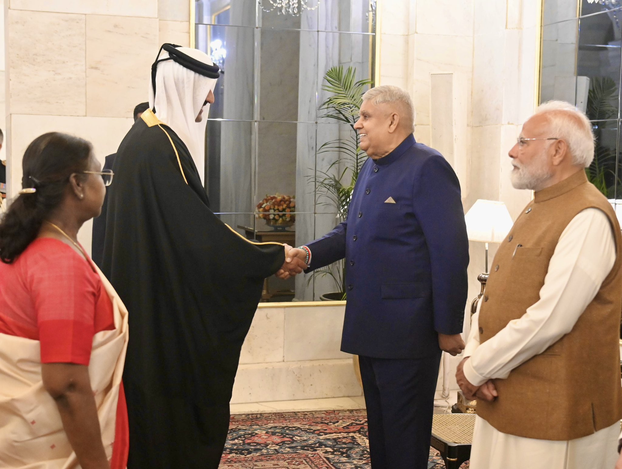 The Vice-President, Shri Jagdeep Dhankhar attending the banquet hosted by the President of India, Smt. Droupadi Murmu in honour of HH Sheikh Tamim Bin Hamad Al-Thani, Amir of the State of Qatar at Rashtrapati Bhavan in New Delhi on February 19, 2025.