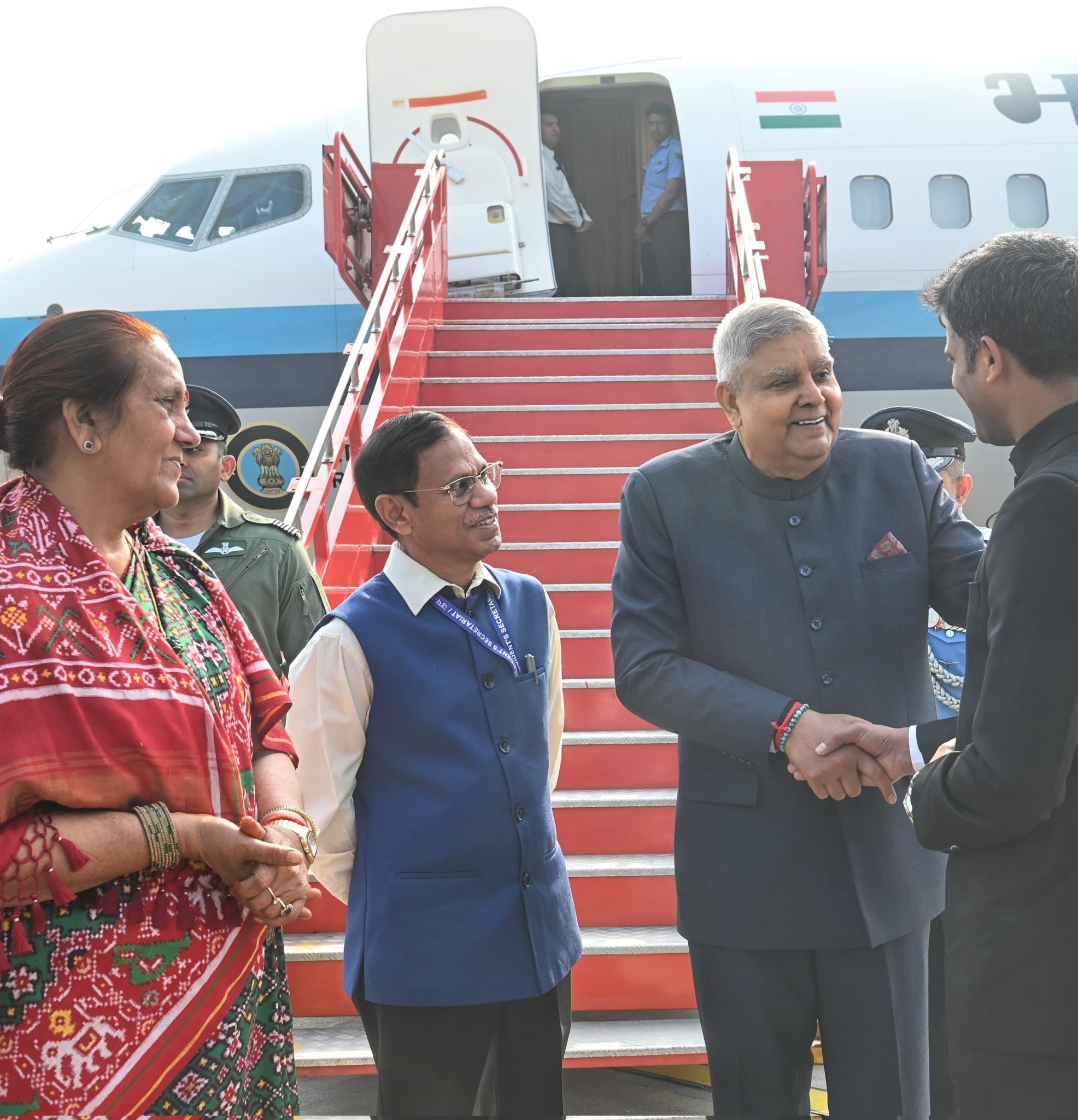 The Vice-President, Shri Jagdeep Dhankhar and Dr. Sudesh Dhankhar being welcomed by Shri Ponnambalam S, IAS, District Magistrate and Shri Sunil Kumar Choudhary IPS, Commissioner of Police on their arrival at Panagarh Airfield, in Paschim Bardhaman, West Bengal on February 28, 2025.