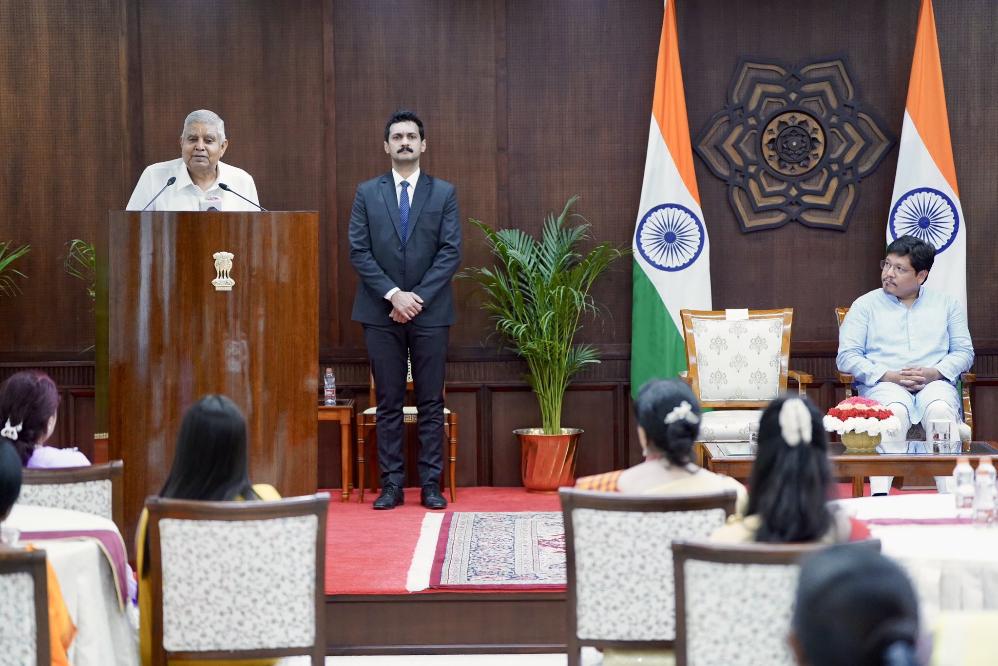 The Vice-President, Shri Jagdeep Dhankhar interacting with members of Self Help Groups of Meghalaya at Vice-President's Enclave in New Delhi on May 13, 2025.