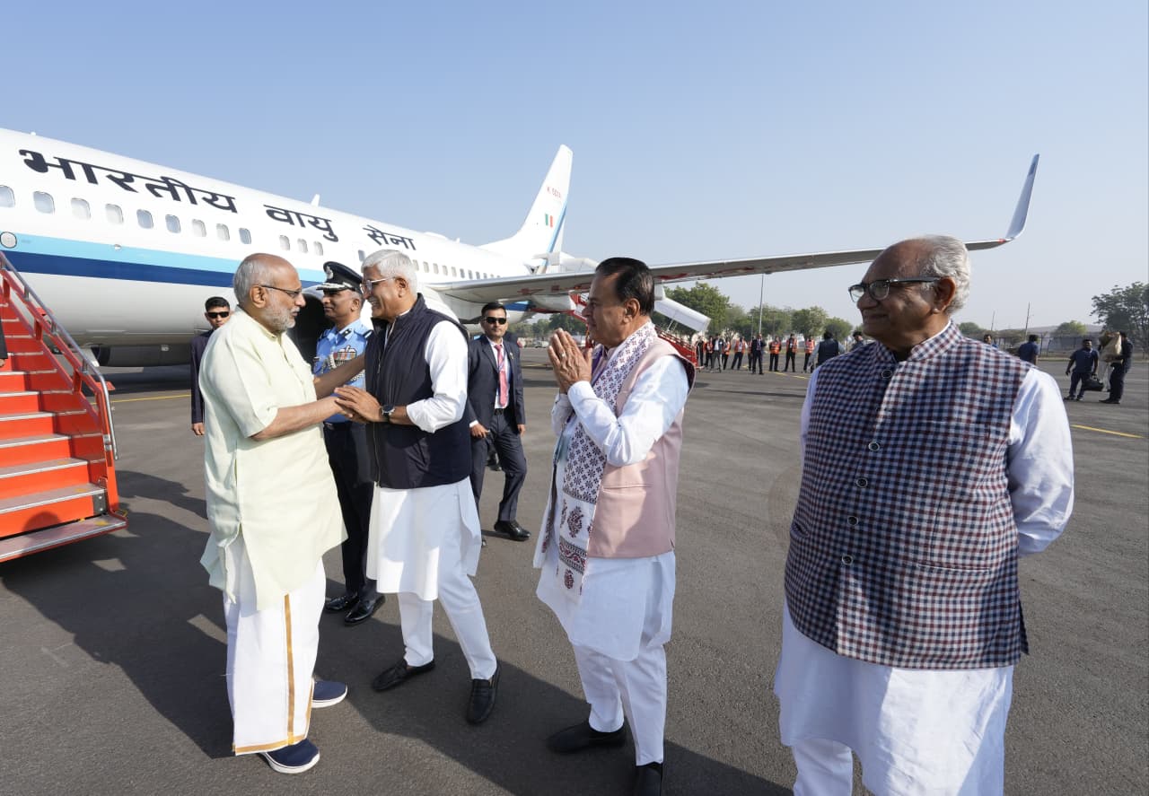 Hon’ble Vice-President Shri C. P. Radhakrishnan warmly welcomed at the Jodhpur Airport  by Hon’ble Union Minister for Culture and Tourism, Shri Gajendra Singh Shekhawat; Hon’ble Minister, Government of Rajasthan, Shri Jogaram Patel; Hon’ble Member of Parliament, Shri Rajendra Gehlot; and other dignitaries on 22nd November, 2025.   The Vice-President was also accorded a Guard of Honour upon his arrival.