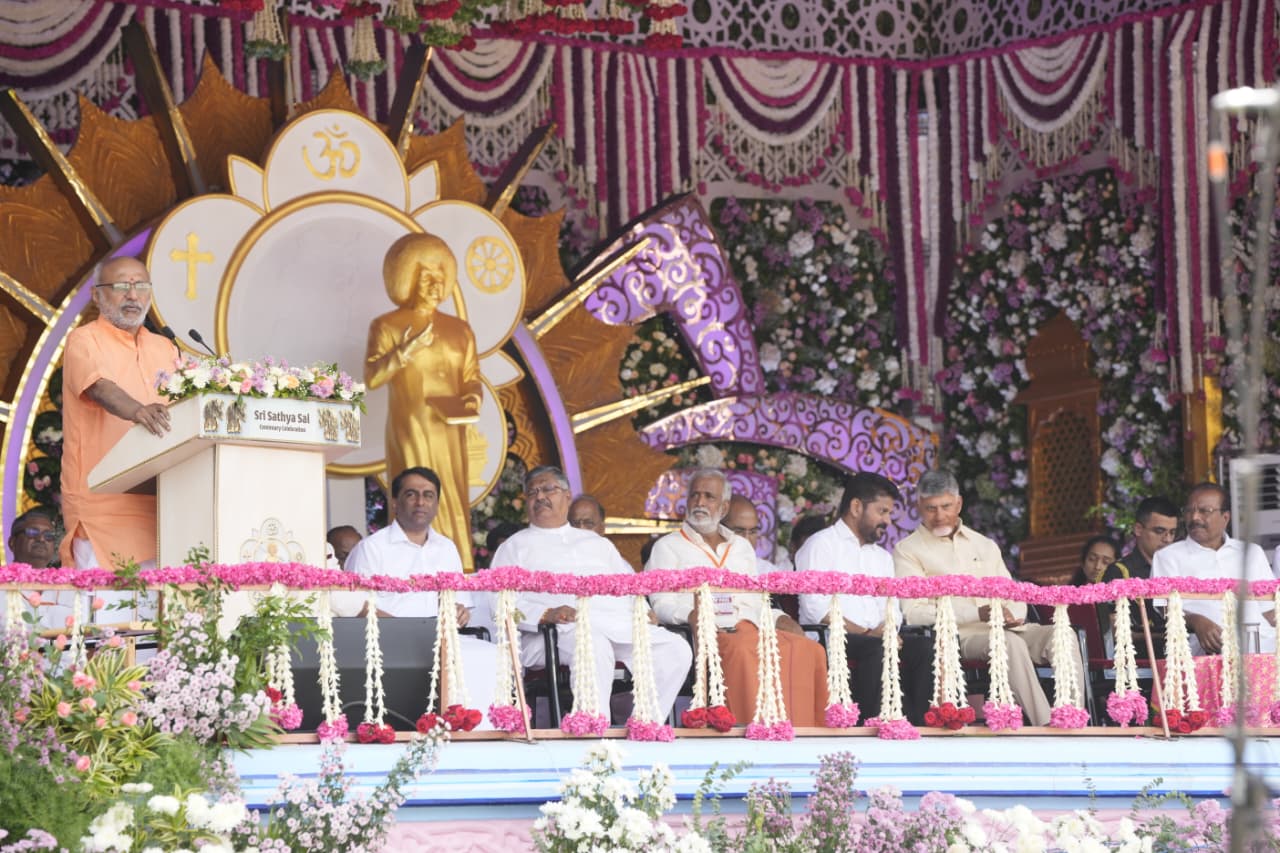 Hon’ble Vice-President of India, Shri C. P. Radhakrishnan graced the Centenary Celebrations of Sri Sathya Sai Baba at the SSS Hill View Stadium, Puttaparthi, Andhra Pradesh on 23.11.2025