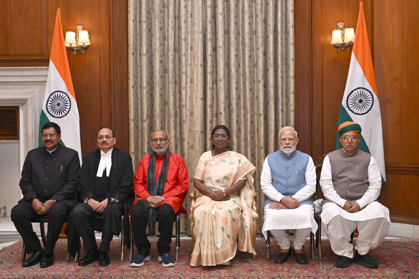 Hon’ble Vice-President Shri C. P. Radhakrishnan attended the Swearing-in-Ceremony of Justice Surya Kant as the Chief Justice of India at Rashtrapati Bhavan on 24.11.2025.