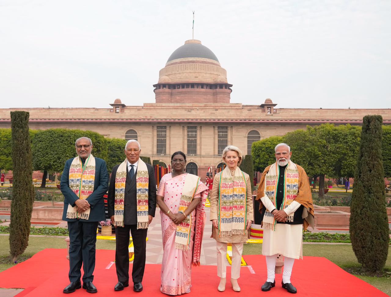 Vice-President Shri C. P. Radhakrishnan attended the ‘At Home’ reception hosted by the Hon’ble President  Smt Droupadi Murmu ji on the occasion of 77th Republic Day 