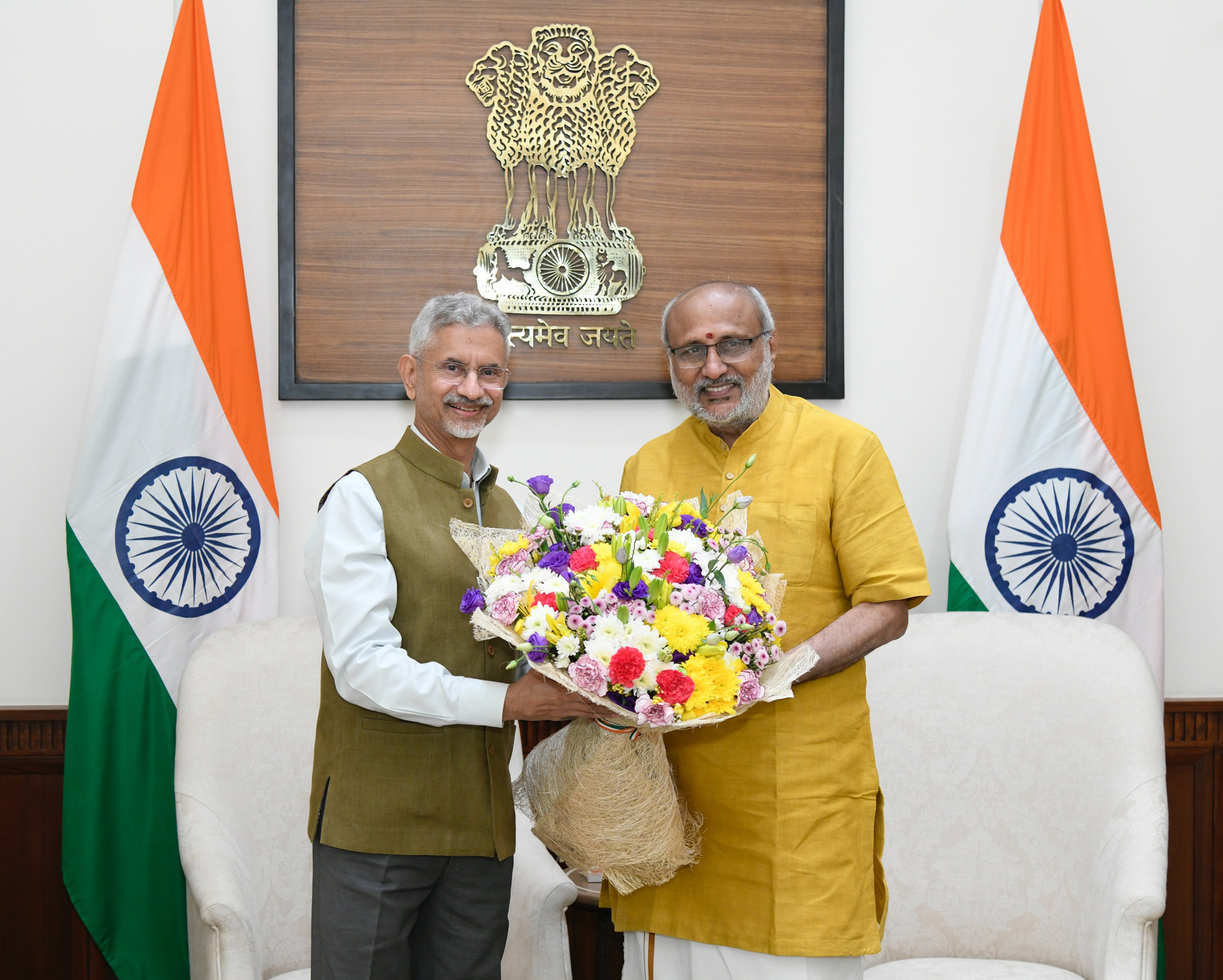 The Vice President of India & Chairman of the Rajya Sabha, Shri C. P. Radhakrishnan met the Union Minister of External Affairs, Dr. S. Jaishankar at Parliament House, in New Delhi on October 8, 2025.