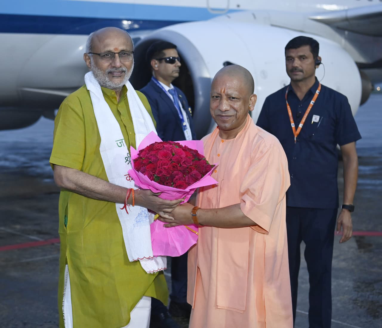 The Vice President of India, Shri C. P. Radhakrishnan receives warm welcome by the Chief Minister of Uttar Pradesh, Shri Yogi Adityanath and other dignitaries on his arrival at Lal Bahadur Shastri International Airport, Varanasi, in Uttar Pradesh on October 31, 2025.