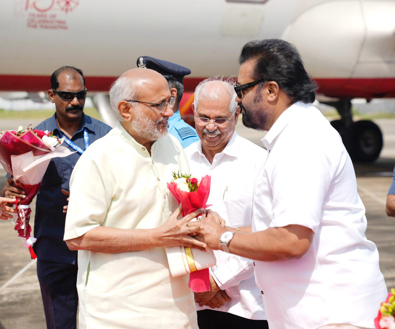 The Vice-President Shri C. P. Radhakrishnan arrived at Thiruvananthapuram on his maiden visit to Kerala after assuming office on November 03, 2025. He was warmly received at the Thiruvananthapuram International Airport by the Governor Shri Rajendra Viswanath Arlekar, the Union Minister of State for Tourism and Petroleum & Natural Gas Shri Suresh Gopi, State Finance Minister Shri K. N. Balagopal, Member of Parliament Dr. John Brittas, and other dignitaries.