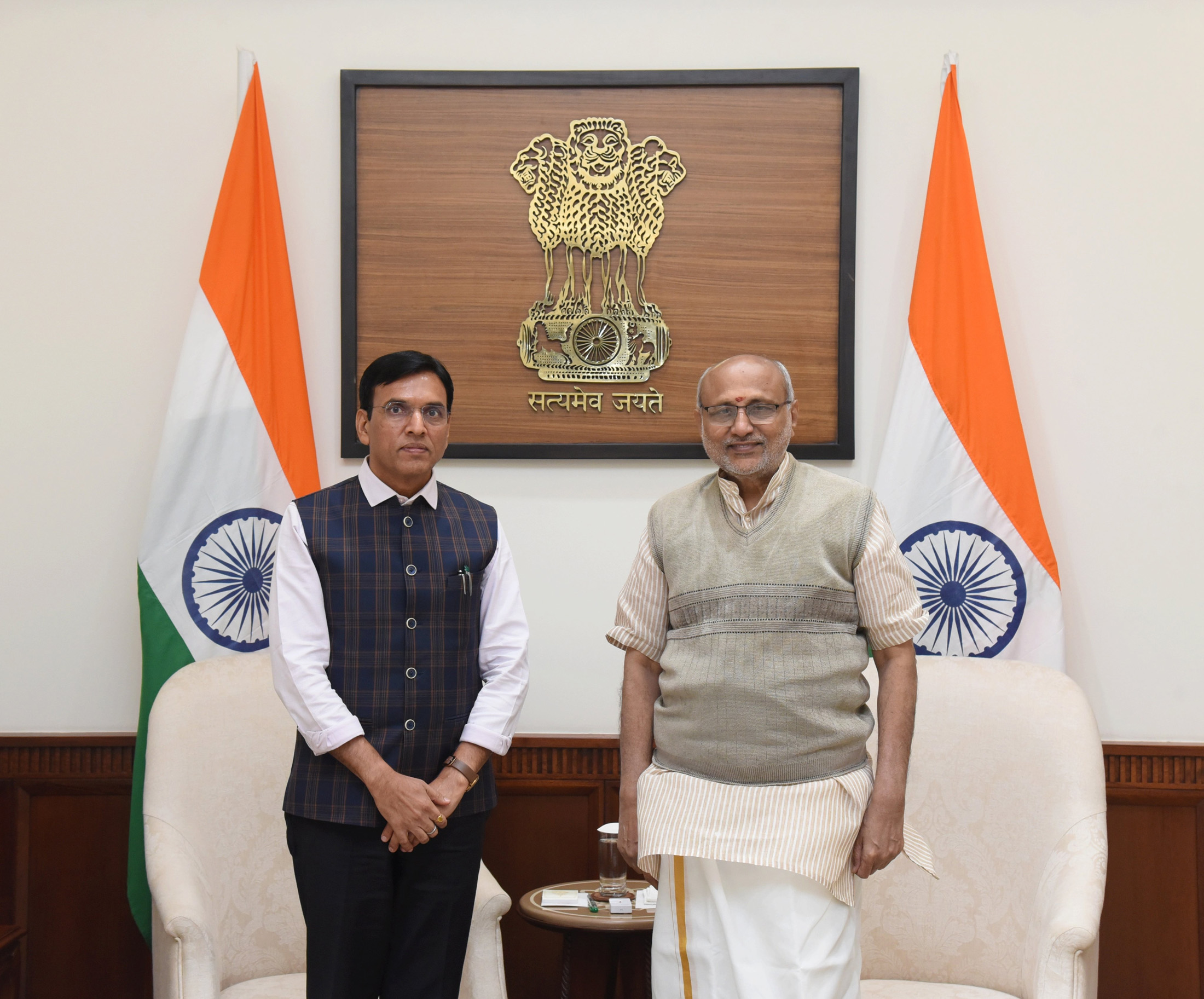 The Union Minister of Labour & Employment and Youth Affairs & Sports, Dr. Mansukh Mandaviya called on the Vice-President, Shri C. P. Radhakrishnan at Parliament House, in New Delhi on November 10, 2025.