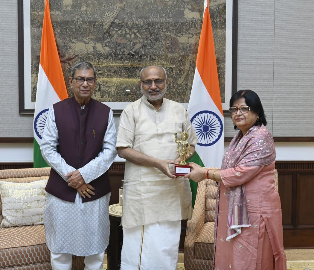 The Governor of Haryana, Prof. Ashim Kumar Ghosh, along with his wife, Smt. Mitra Ghosh, called on the Vice-President of India Shri C. P. Radhakrishnan at the Vice-President’s Enclave, in New Delhi on November 17, 2025.