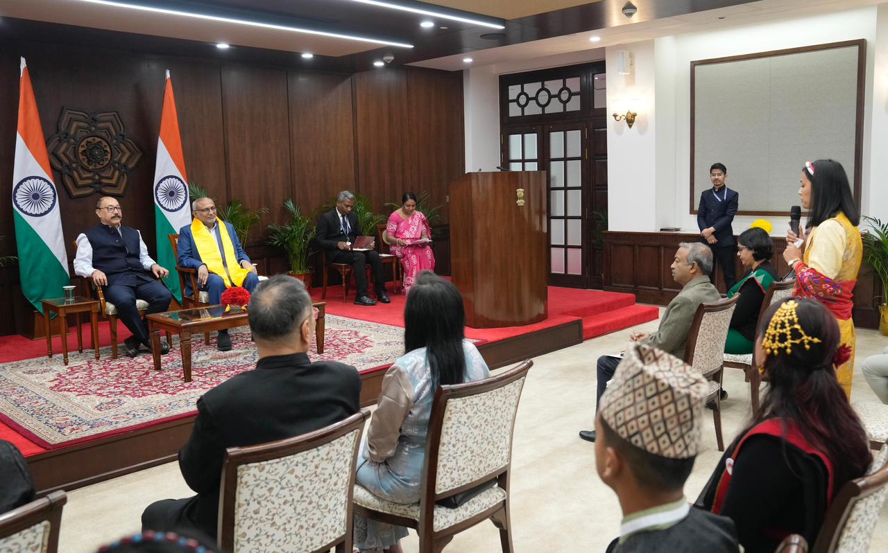Vice President Shri C. P. Radhakrishnan interacted with the members of Darjeeling Youth Delegation at Uprashtrapati Bhavan on 24.02.2026