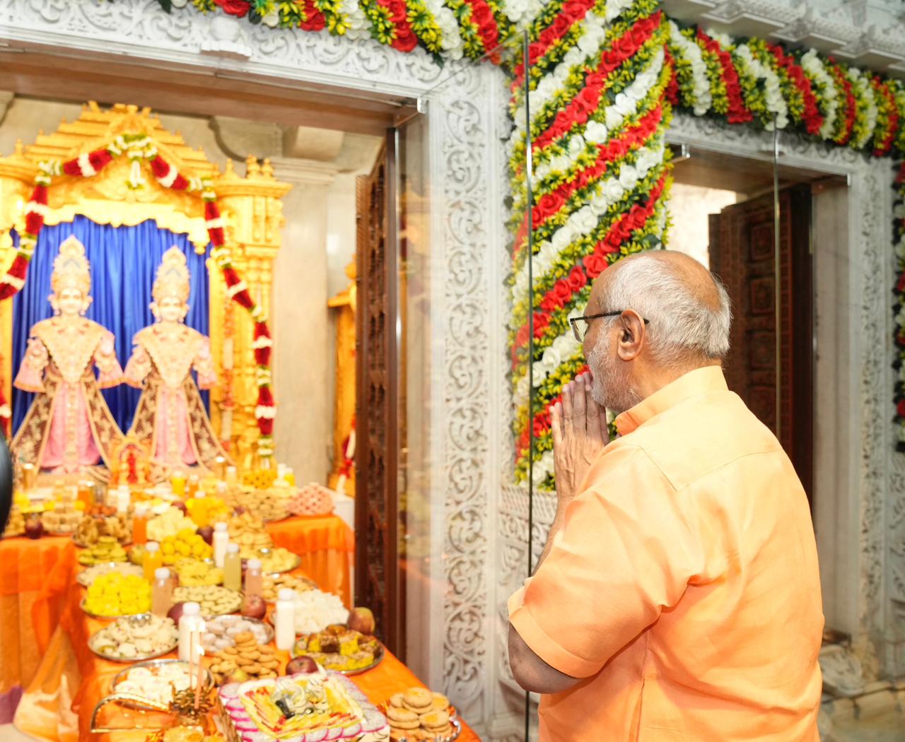 Vice President Shri C. P. Radhakrishnan visited the Swaminarayan Akshardham Temple, New Delhi on 26.03.2026