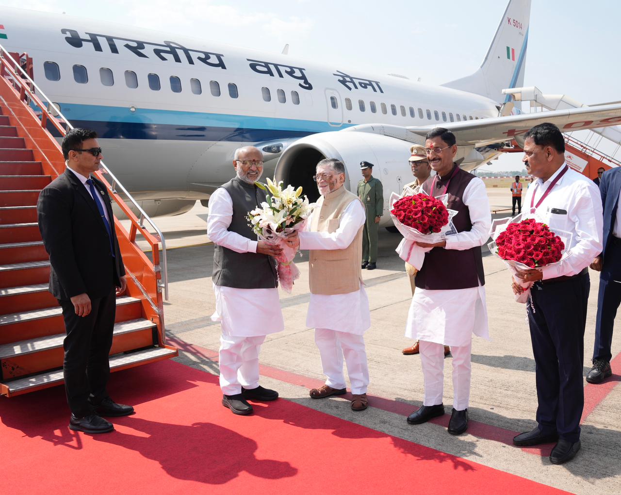Vice-President Shri C. P. Radhakrishnan was accorded a warm welcome on his arrival at Birsa Munda Airport, Ranchi on 28.03.2026 