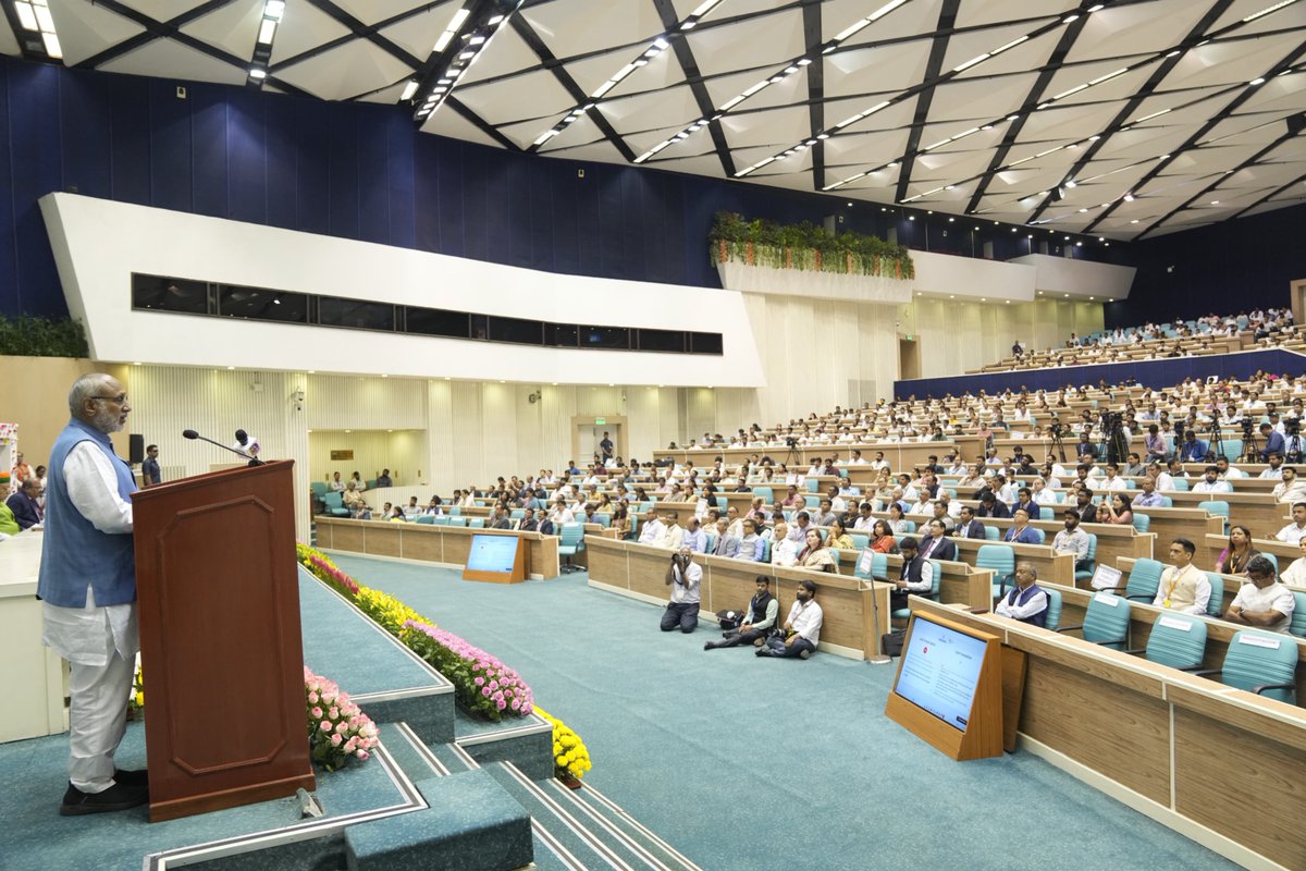 Vice President Shri C. P. Radhakrishnan addressed the National Consultation on Tele-Law initiative, organised by the Ministry of Law and Justice under the DISHA scheme in New Delhi on 29.03.2026