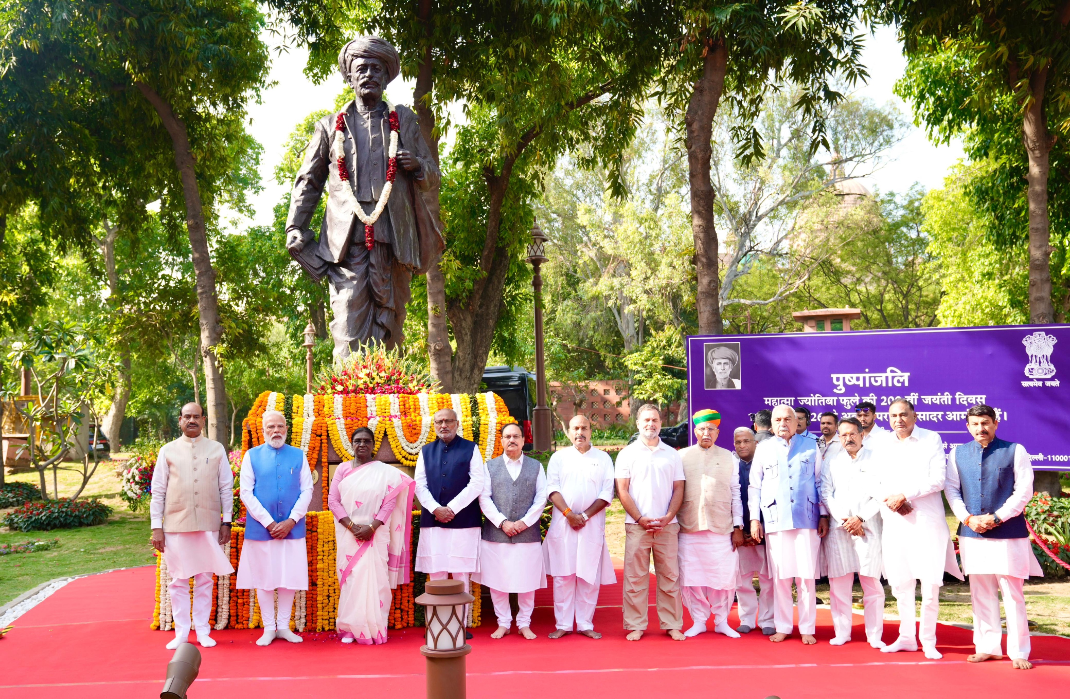 Vice President Shri C. P. Radhakrishnan paid floral tributes to Mahatma Jyotirao Phule on his birth anniversary at the Parliament House premises on 11.04.2026 