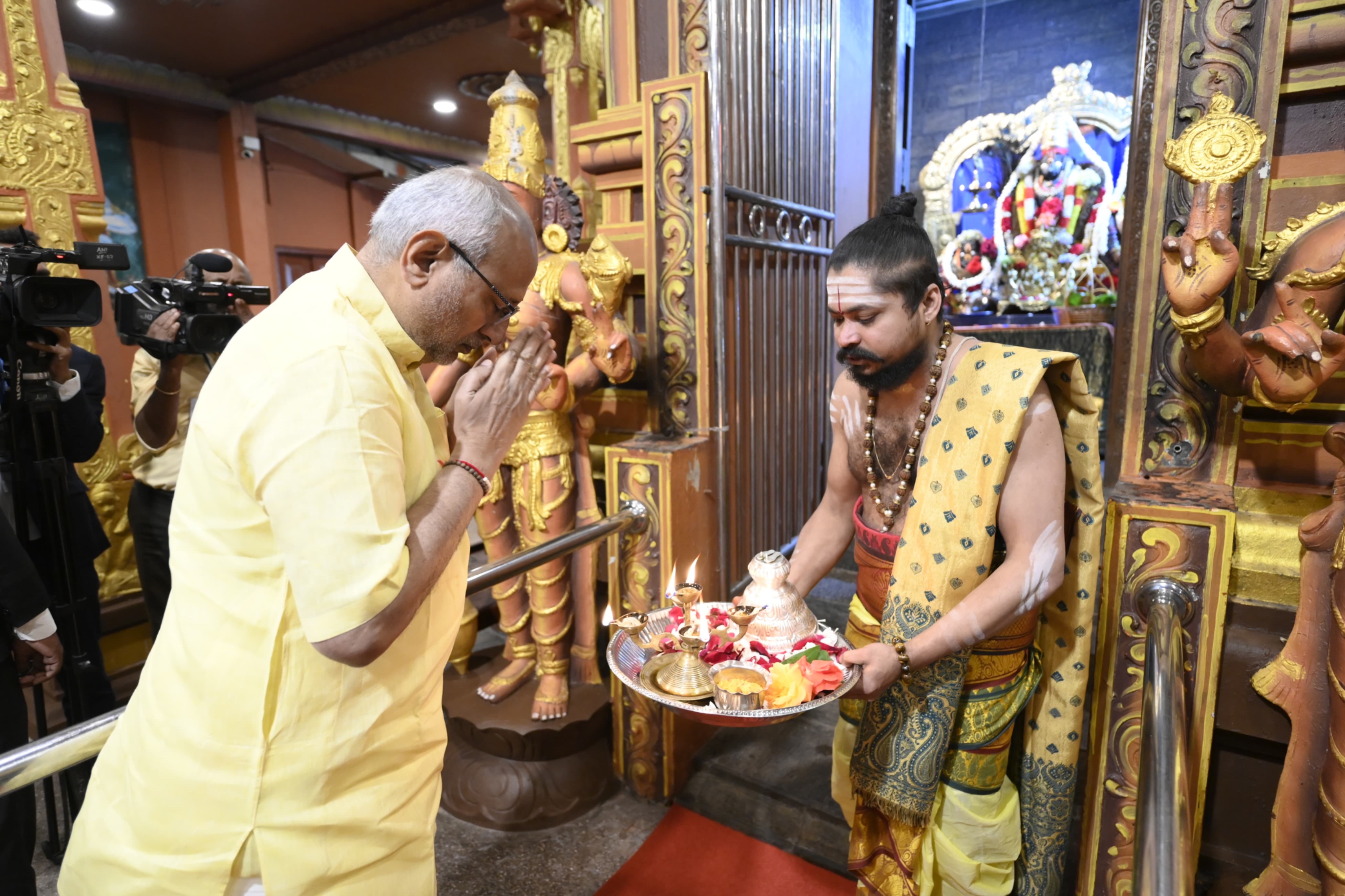 Vice President Shri C. P. Radhakrishnan visited the Seetha Amman Temple in Seetha Eliya, Sri Lanka on 20.04.2026 