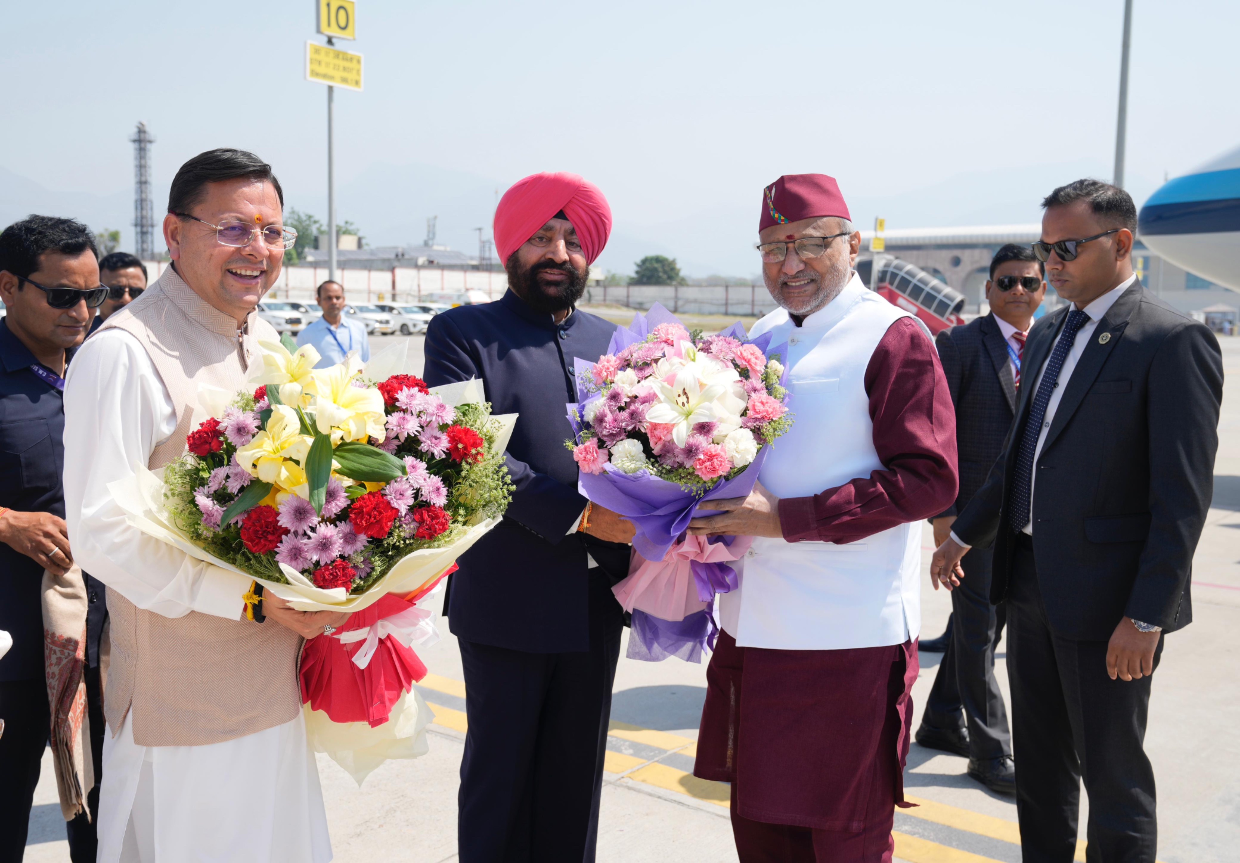 Vice-President Shri C. P. Radhakrishnan was received upon his arrival in Dehradun, Uttarakhand, on 23.04.2026 by the Governor of Uttarakhand, Lt. Gen. Gurmeet Singh (Retd.); the Chief Minister of Uttarakhand, Shri Pushkar Singh Dhami; and other dignitaries