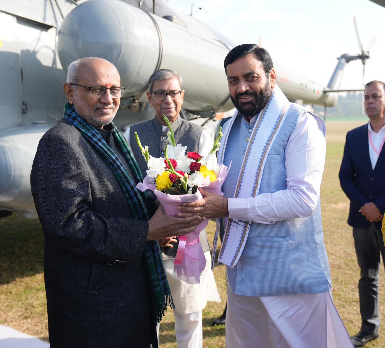 Hon’ble Vice-President Shri C. P. Radhakrishnan arrived in Kurukshetra to participate as the Chief Guest at the 20th Convocation of the National Institute of Technology, and at the Akhil Bhartiya Devsthanam Sammelan on 30.11.2025.  He was warmly welcomed by the Hon’ble Governor of Haryana, Prof. Ashim Kumar Ghosh, the Hon’ble Chief Minister of Haryana, Shri Nayab Singh Saini, and other dignitaries